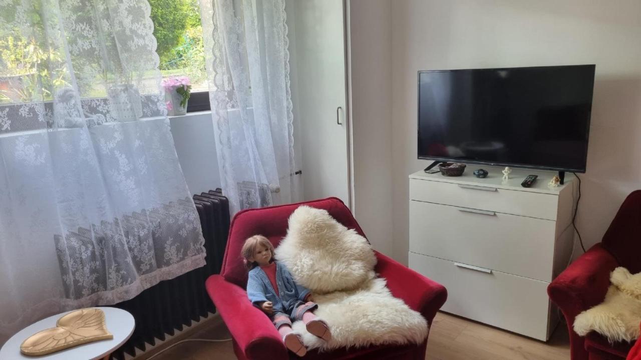 Ferienzimmer Bei Thomas - Gemuetliches Schlaf- Und Wohnzimmer Mit Modernem Bad Ulm Zewnętrze zdjęcie